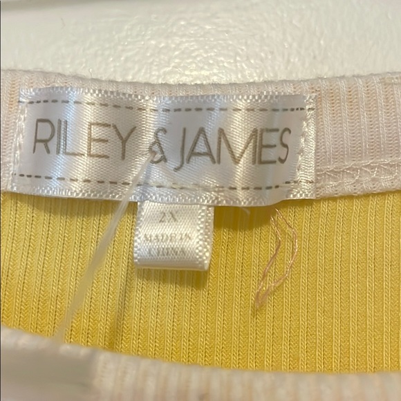 Yellow and white NY T-shirt - Picture 2 of 5